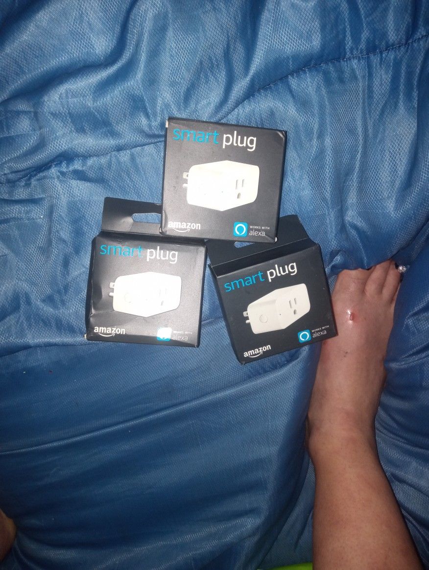 3 Brand New Amazon Smart Plug