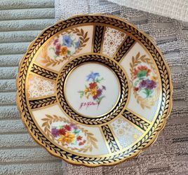 Tea saucer