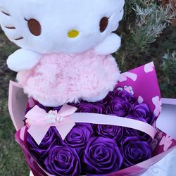 Hello Kitty Plush Gift Bouqet