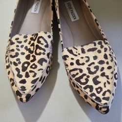 Steve Madden Leopard Print Pointed Toe Flat