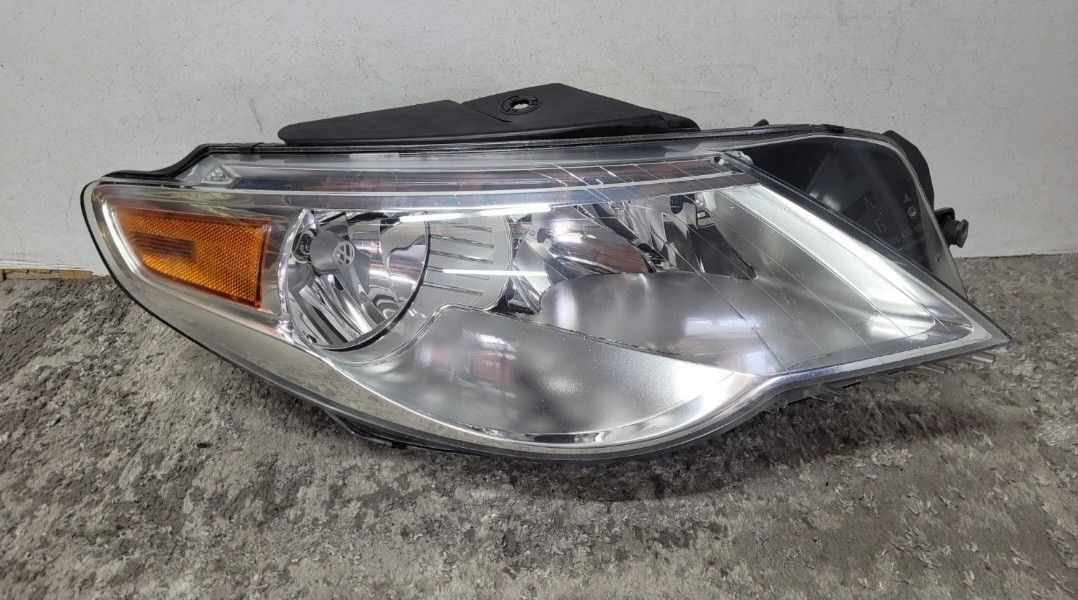 2009 2010 2011 2012 VOLKSWAGEN CC RIGHT PASSENGER SIDE HEADLIGHT HALOGEN OEM