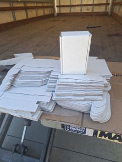 500 Phone boxes