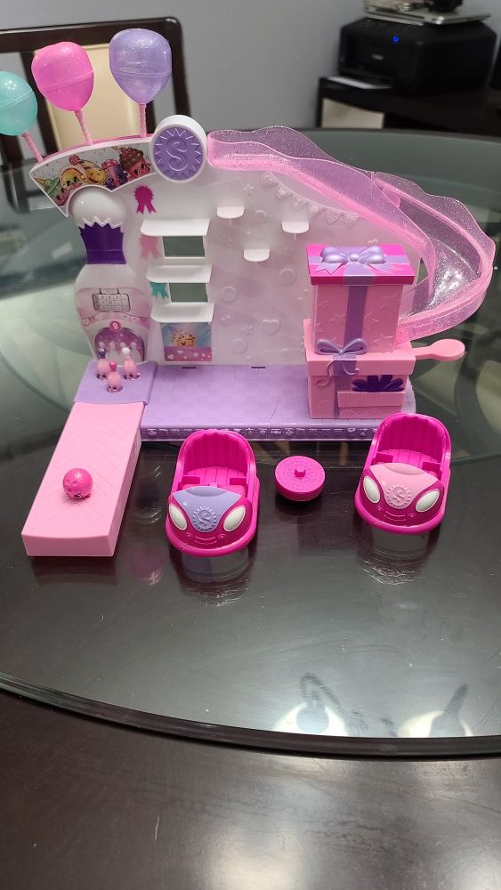 Shopkins arcade