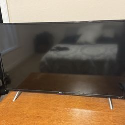40inch TCL ROKU Smart TV