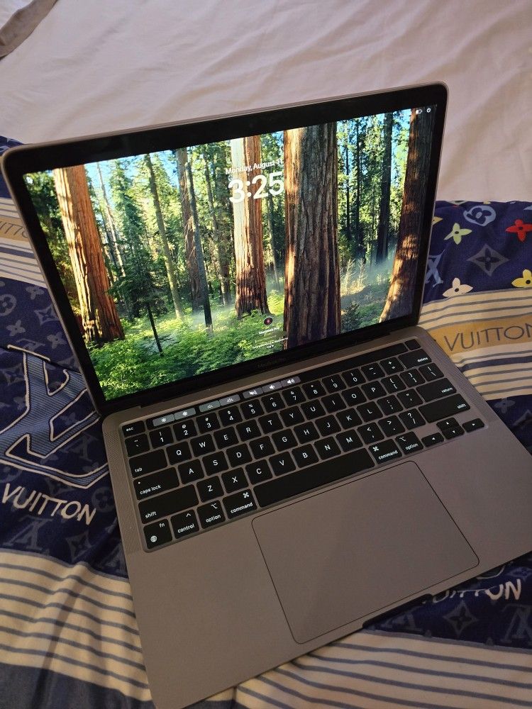 2018 Macbook Pro A1989 i7,16Gb,1Tb SSD,13” LCD, Charger,Space Gray Color, Ori Box,Office 2022 for Great Purchase Today