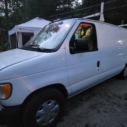 2001 Ford E-150