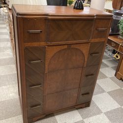 Dark Wood 4 Drawer Dresser