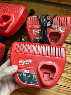 M12 Milwaukee battery