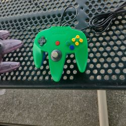Nintendo 64 Controllers (X2)