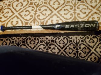 Easton V12 Junior Big Barrel Baseball Bat: BV22
