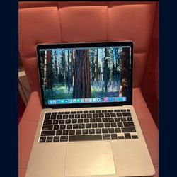 MacBook Air M1 2020 - PRICE NEGOTIABLE 