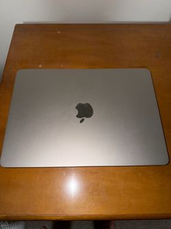 Apple MacBook Air 13" M3 (2024) Gold 16GB RAM 215 GB SSD
