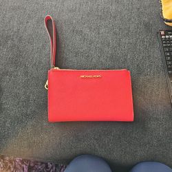 Michael Kors Coral Wristlet Phone Holder