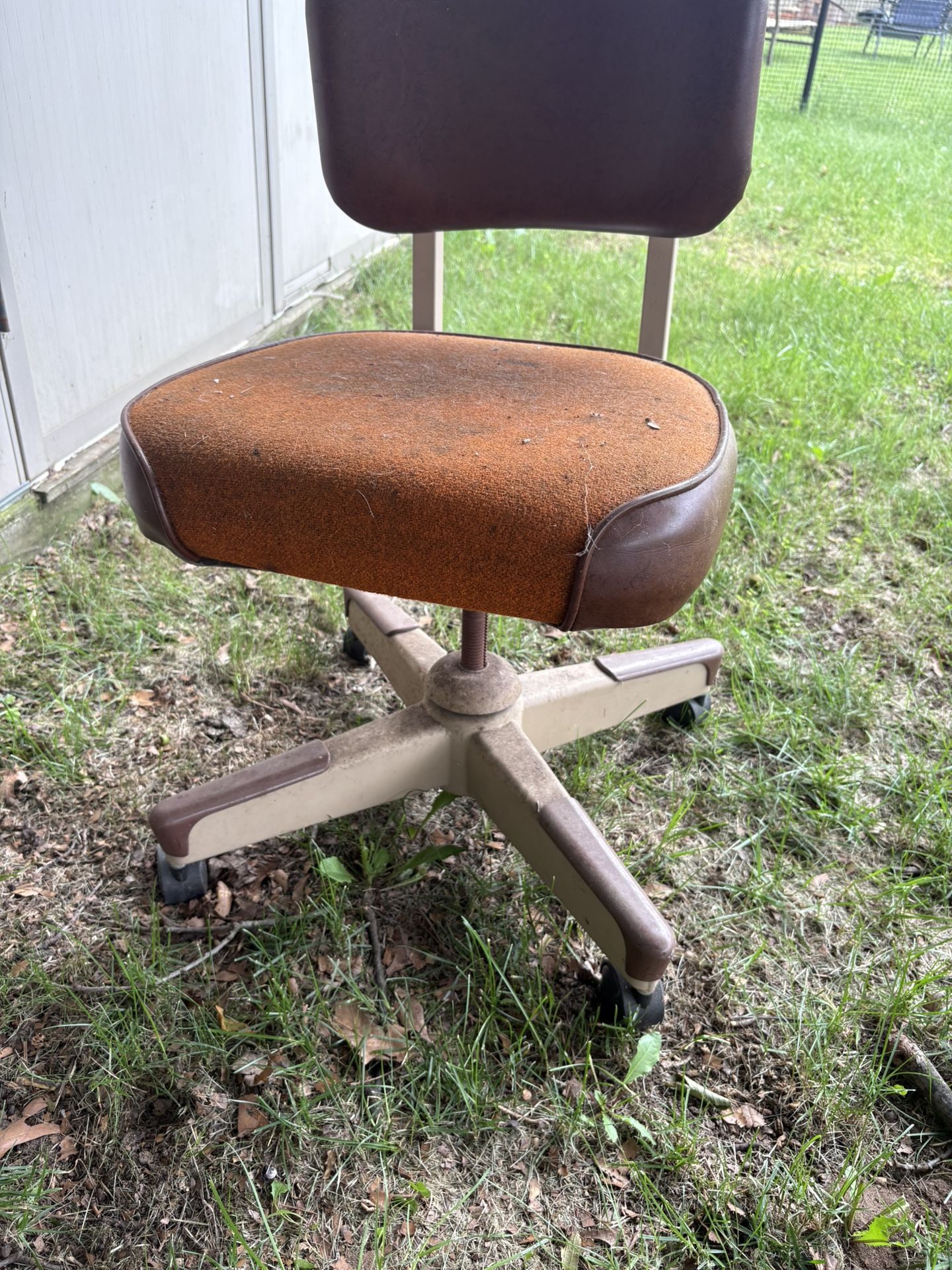 Vintage HON Mid-Century Modern Brown Steel Swivel Office Chair