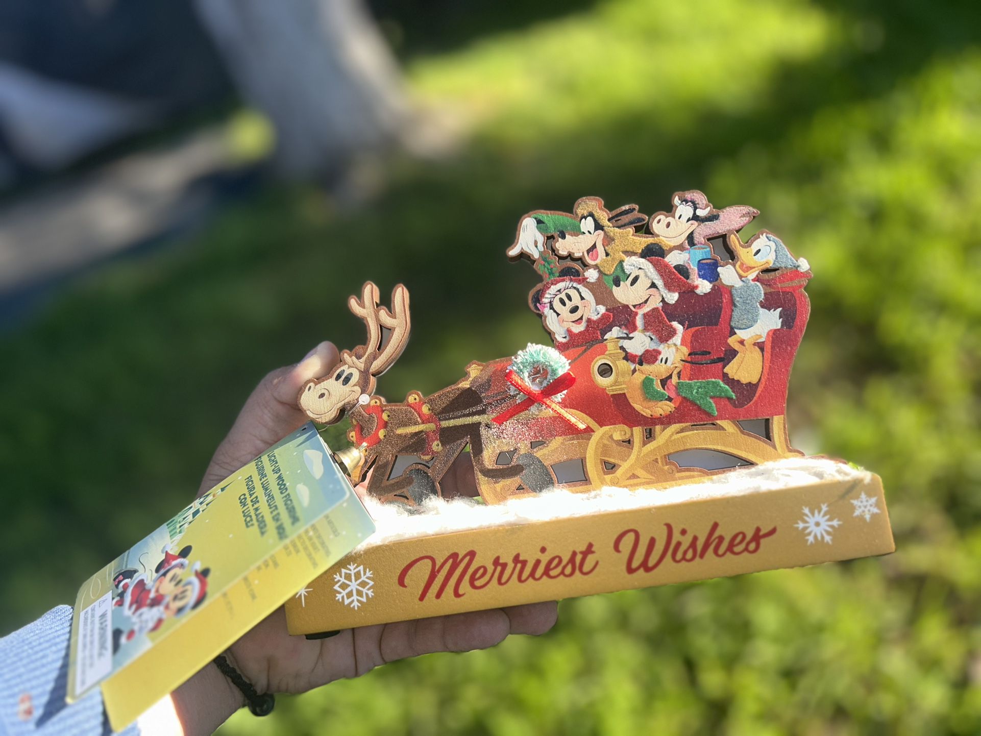 Disney Merriest Wishes Santa Mickey & Friends Christmas Wood Figure Light Up New