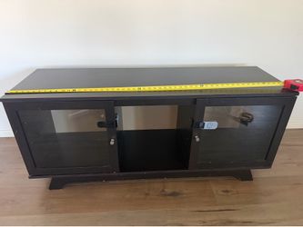 Entertainment center