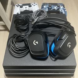 PS4 PRO 