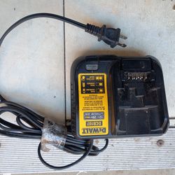 DeWalt Charger