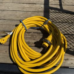 30 Amp RV Plug 50’ Ft Cord. 