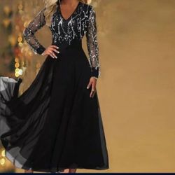 Black Plain Long Sleeve Midi Dress