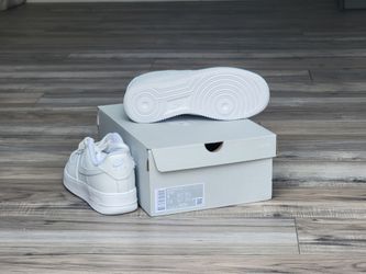 Air forces size 6