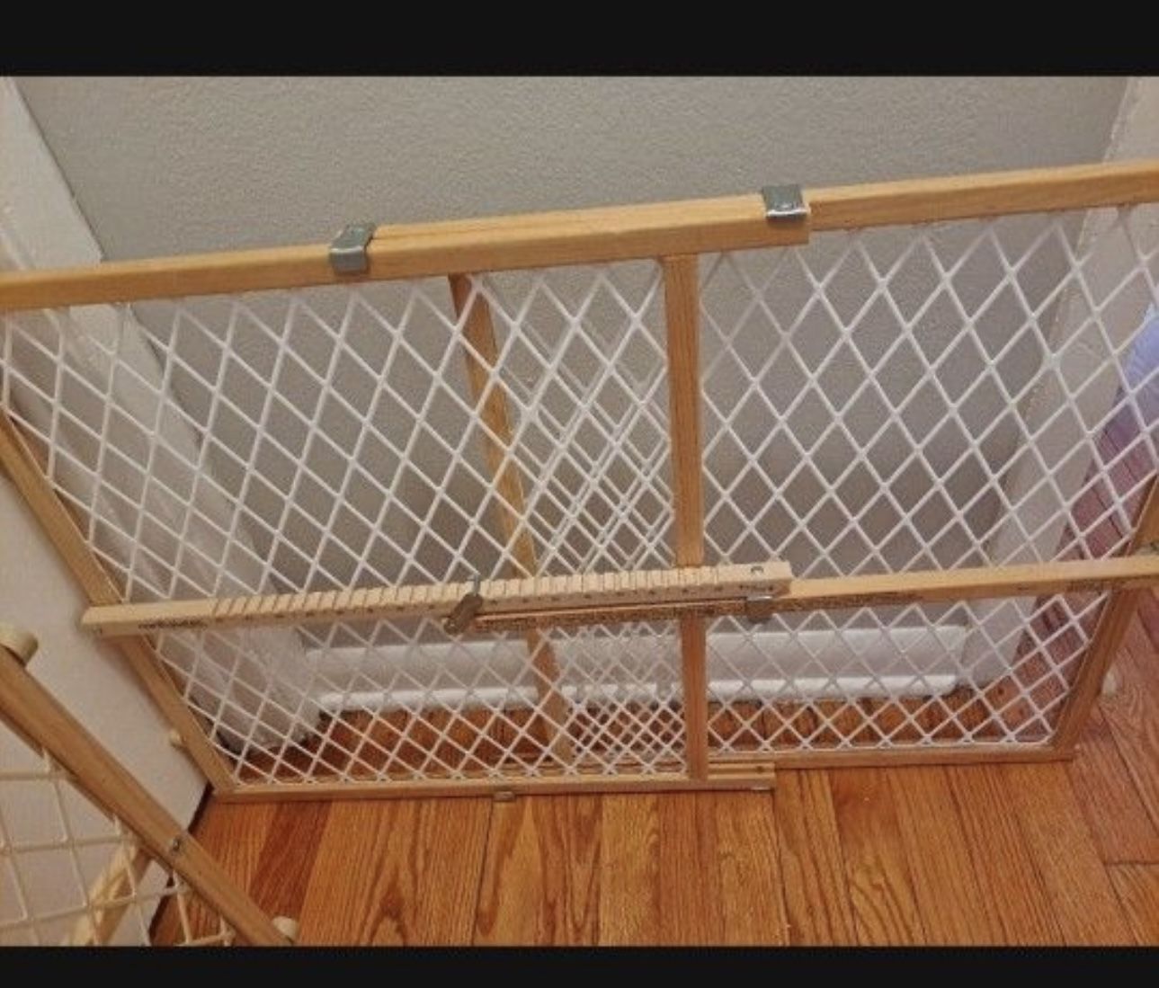 Pet/baby Gate