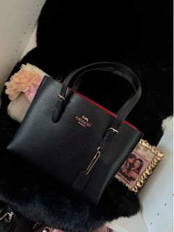 Black coach bag 💋