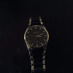 Is a brand new watch? There's no terror no scratching on the internet. Know that i'm selling it for a hundred dollars