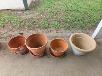Plant pots