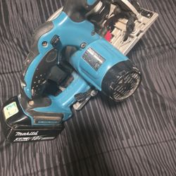 Makita 18V LXT Lithium-Ion 6-1/2 in. Circular Saw