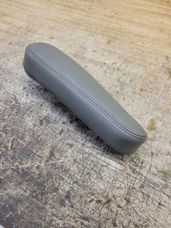 Chevy GMC Passenger Seat Armrest M. Dk. Pewter
