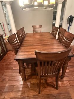 Dining room table with 8 chairs