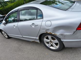 Honda Civic Silver Sedan