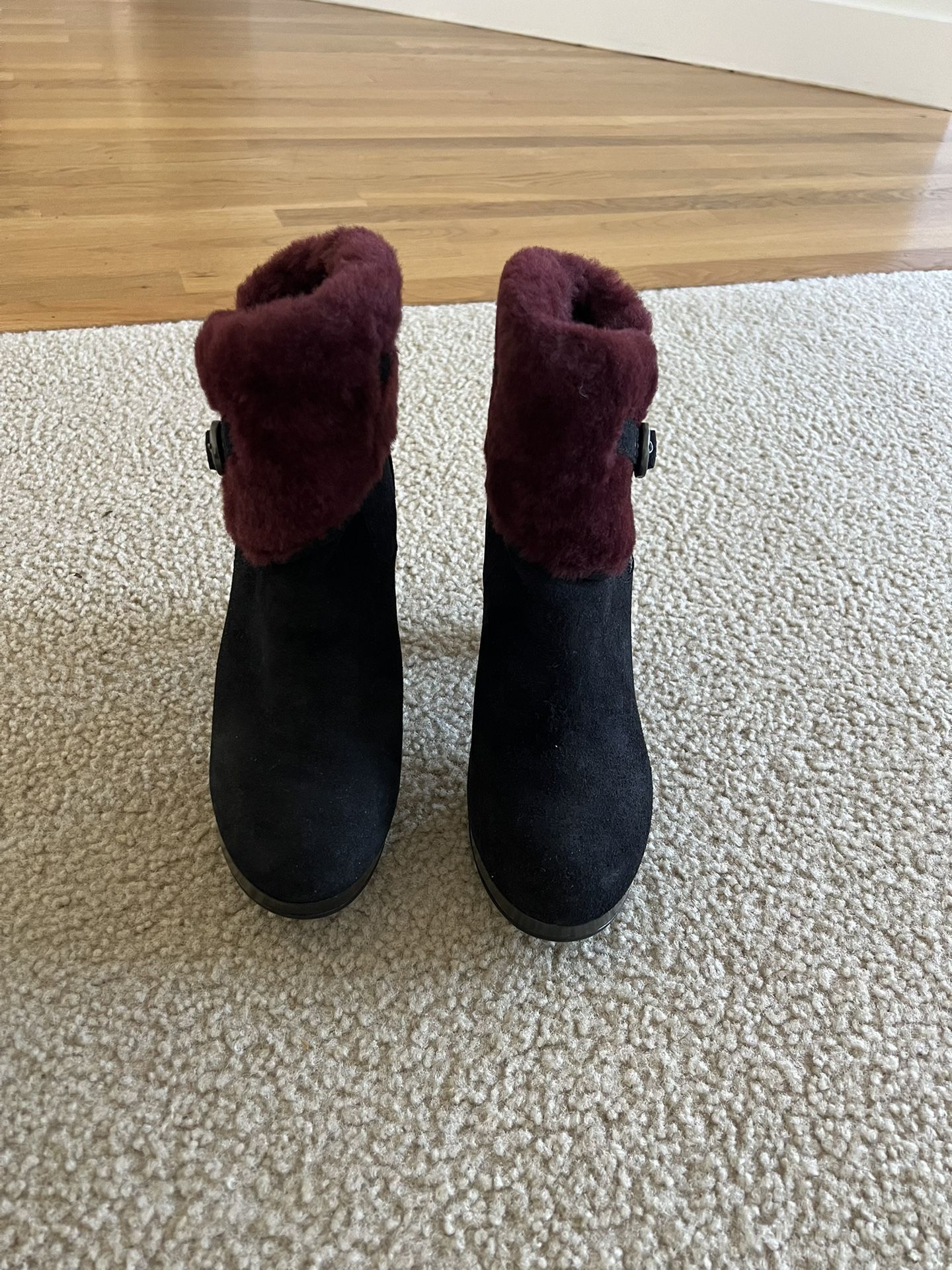Heeled boots