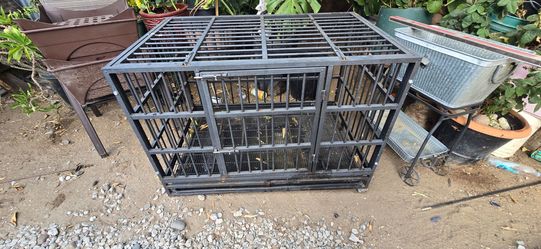 Heavy duty  dog cage