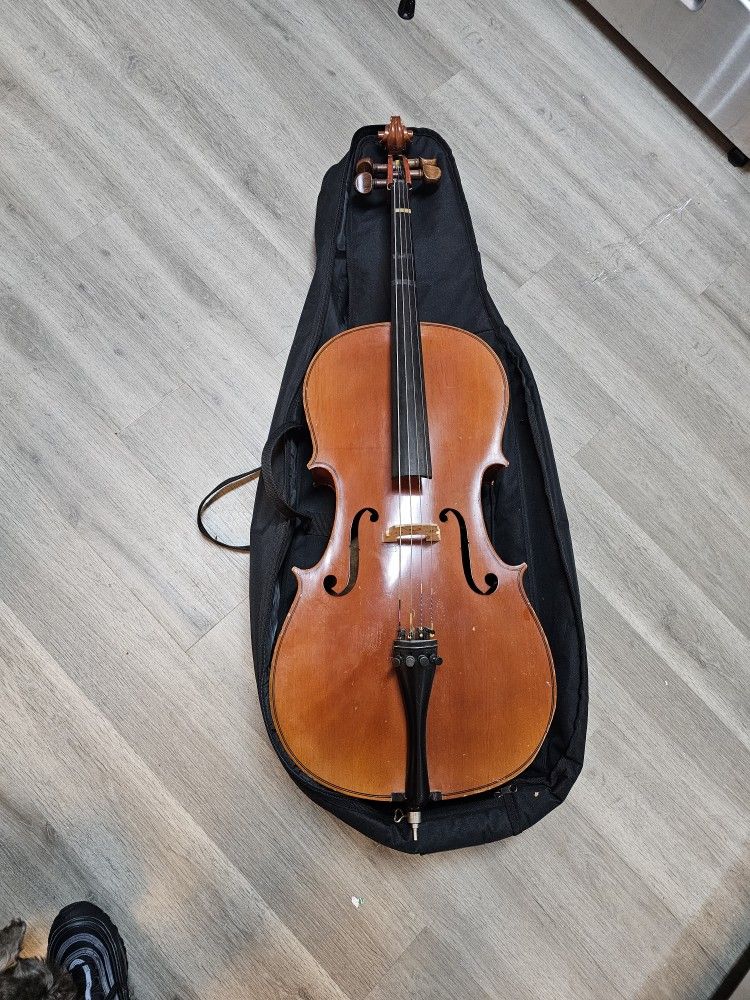 scherl & roth c2-2088 copy of antonius stradivarius faciebat cremona 1713 1/2 cello