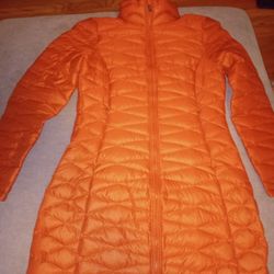 PATAGONIA FIONA 800 DOWN PARKER