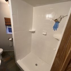 bathtub reglazing 