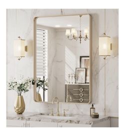 Gold wall mirror (new)