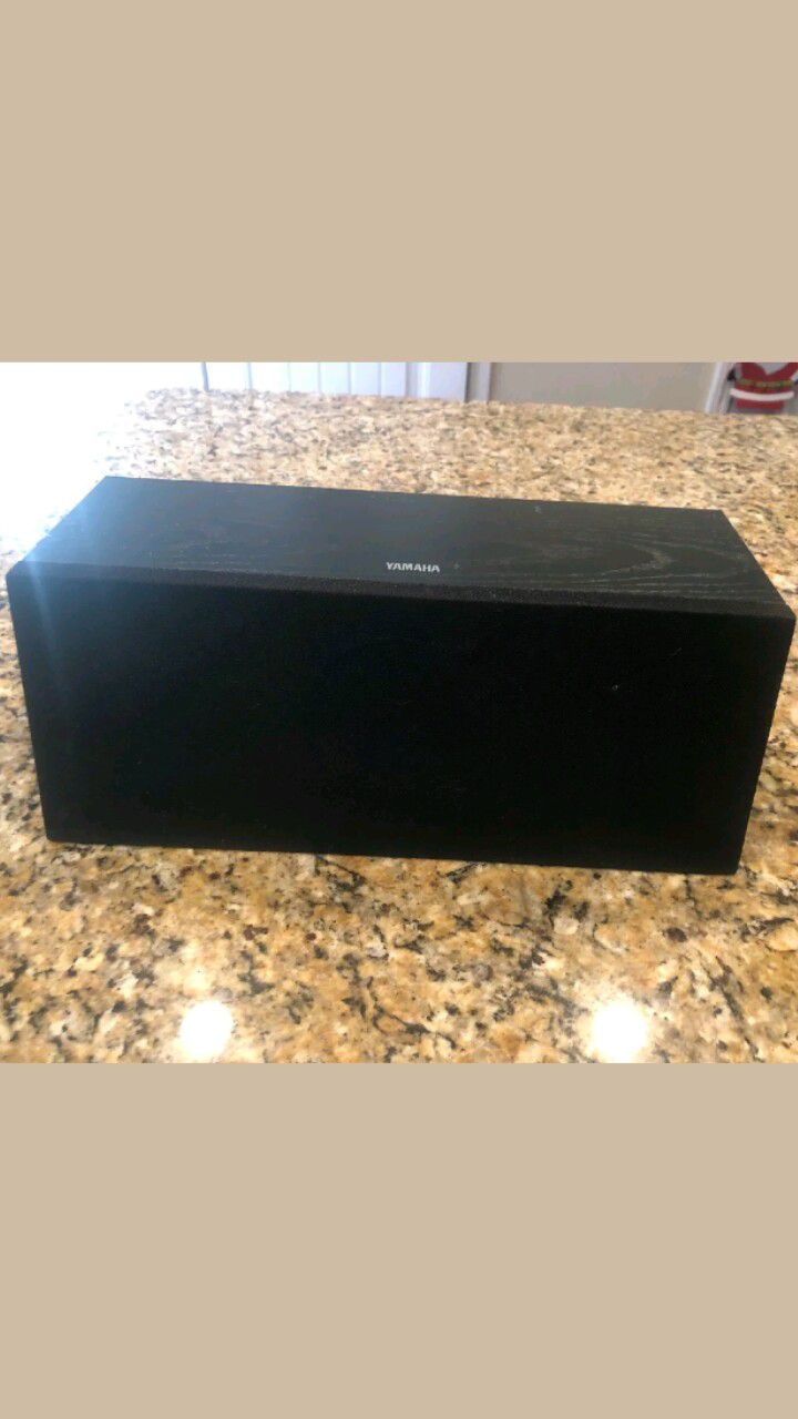 YAMAHA NS-AC1 CENTER CHANNEL HOME THEATER STEREO SPEAKER, ASKING $20