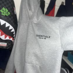 Essential Size S Gray