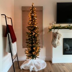 Leaning Ladder Rack By Yamazaki Home / Wayfair