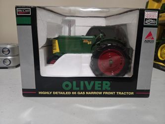 Oliver Highly Detailed 66 GAS Narrow Front Tractor 
