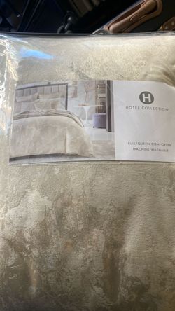 Full queen comforter