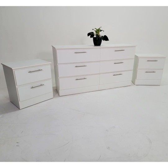 WHITE DRESSER AND NIGHTSTANDS _ CÓMODA Y MESITAS DE NOCHE 