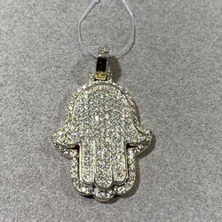 Hamsa Gold Pendant 