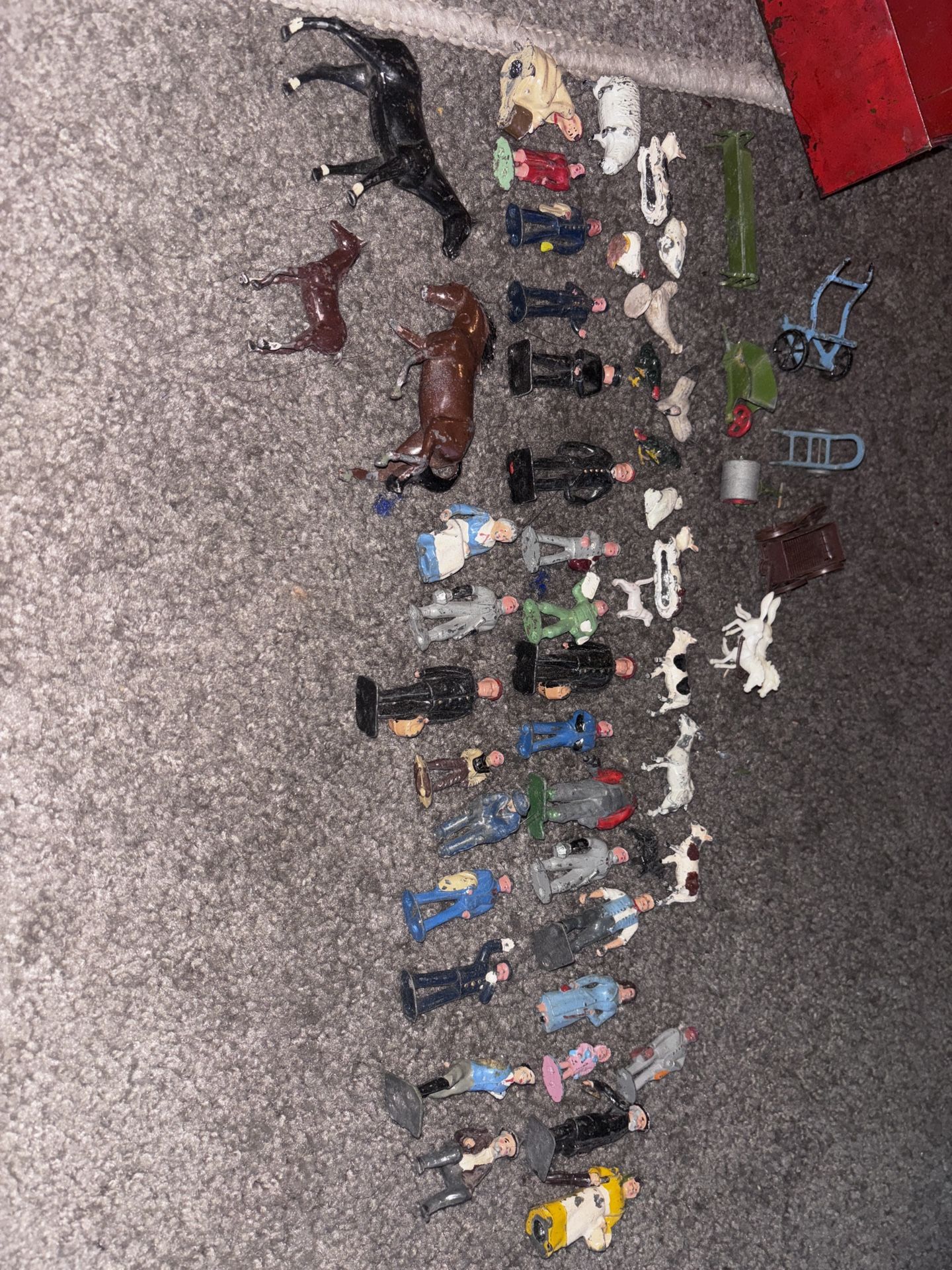 Antiques/ Trinkets ~ People Farm Animals ~ $100 OBO