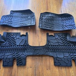 Jeep Sahara 2017 All Weather Mats