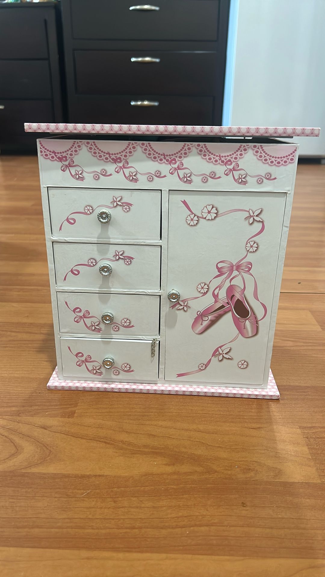 Kids jewelry box