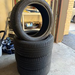 225-45-18 Michelin 